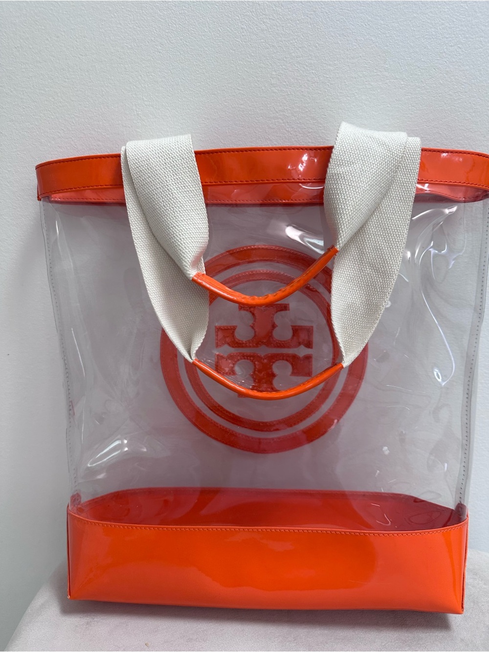 Tory Burch Clear PVC Tote with Orange Trim and Logo - Picture 9 of 12